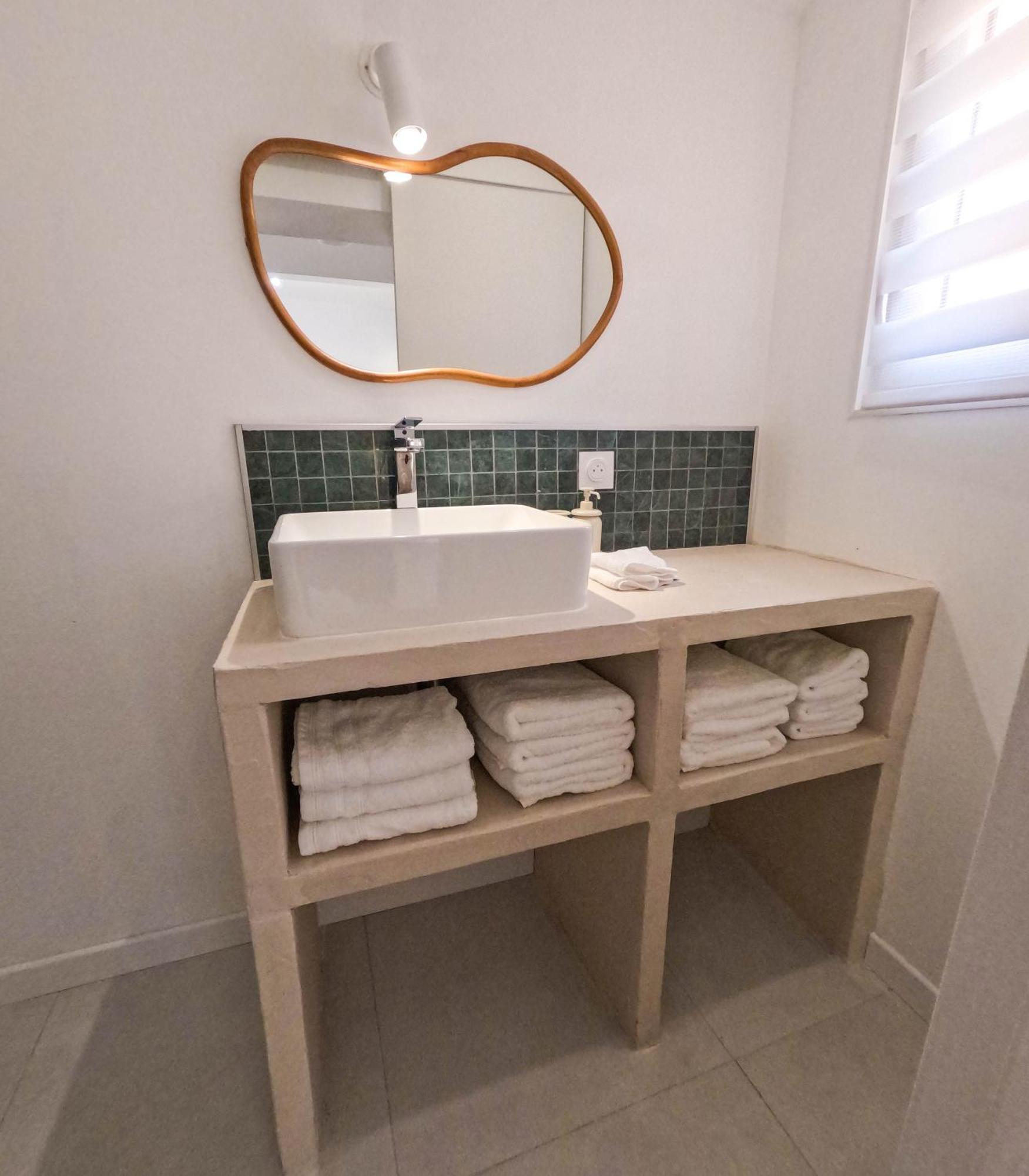 New - Parking - Wifi - Jardin - Le Refuge D'Abel Villa Avignon Exterior photo